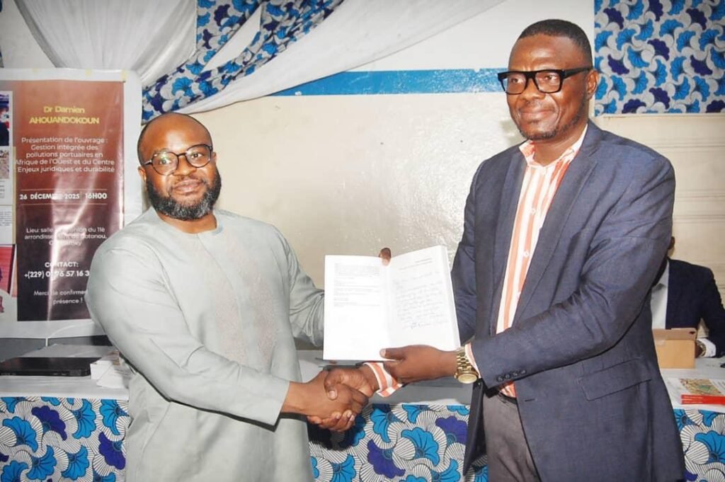 Charles Fayomi et Damien Ahouandokoun