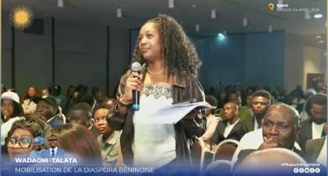 Lire la suite à propos de l’article Campagne présidentielle 2026: Wilfried Léandre Houngbédji échange avec la diaspora béninoise en Europe.