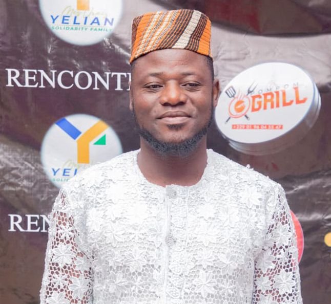 Lire la suite à propos de l’article Décès de Tonton J suite à une crise: l&rsquo;acteur culturel Aldous Azon décrit les circonstances de son décès et salue l&rsquo;humilité légendaire de l&rsquo;homme.