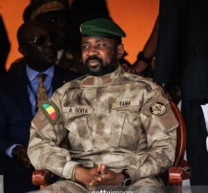 Lire la suite à propos de l’article Quatre jours après les attaques au Mali : Assimi Goita s&rsquo;adresse à la nation (vidéo).