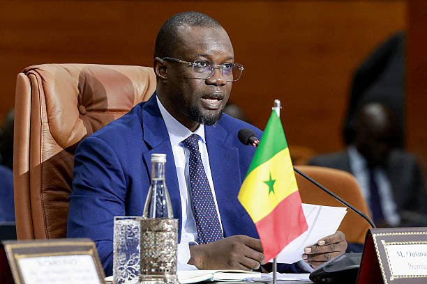 Lire la suite à propos de l’article « Le peuple ne se résume pas aux institutions »: Ousmane Sonko