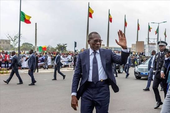 Lire la suite à propos de l’article Les premiers mots de Patrice Talon, Président du Sénat.